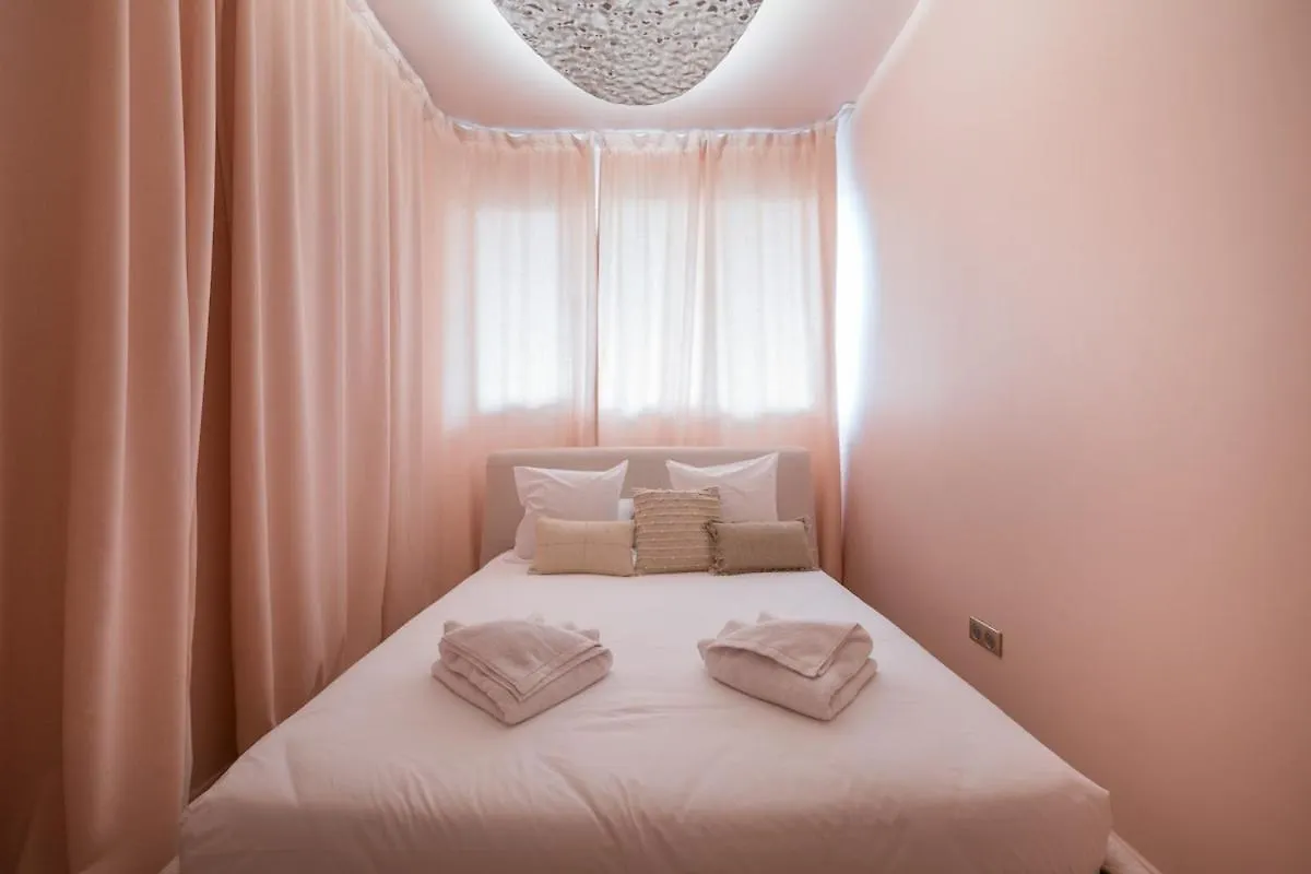 Le Boudoir Iconic 4 Guests Cannes France